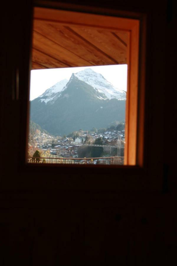 Le 995 Apartment Morzine Exterior photo